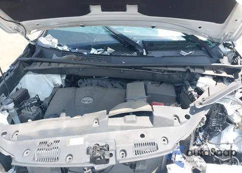 2019 Toyota Highlander Xle from USA, damaged, VIN 5TDJZRFH6KS594895